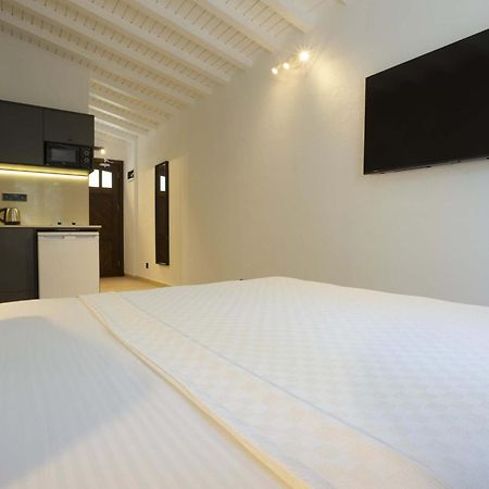 Aegean Apartments - Bungalows Alaçatı Buitenkant foto