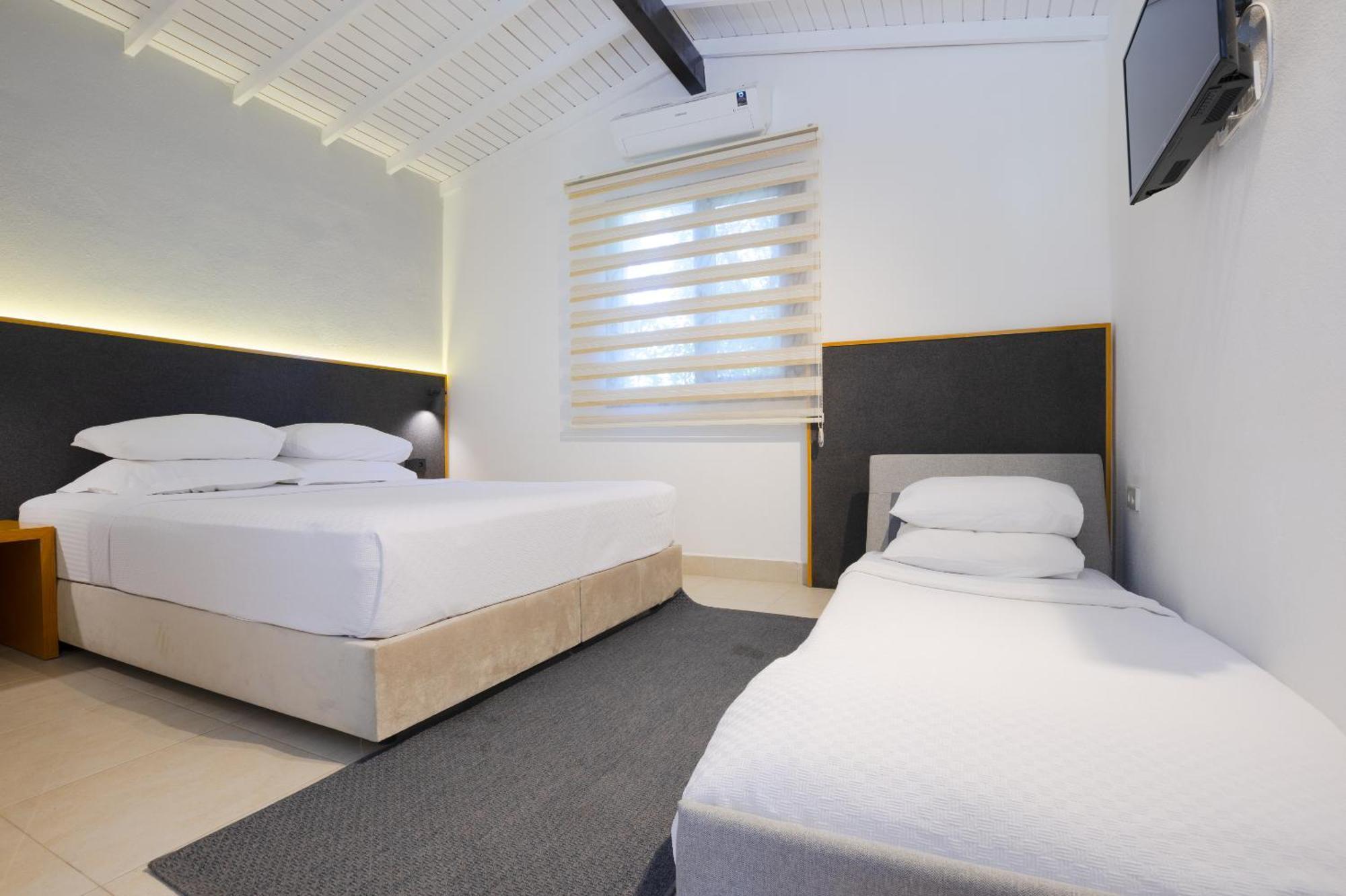 Aegean Apartments - Bungalows Alaçatı Buitenkant foto